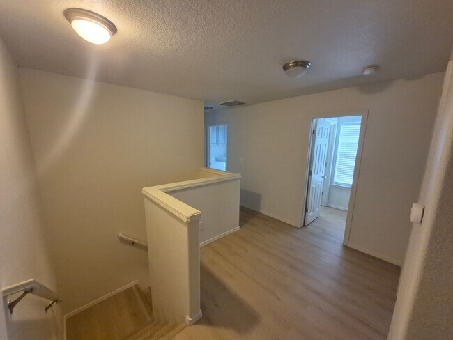 Foto del edificio - Great Townhouse in Arbor Station