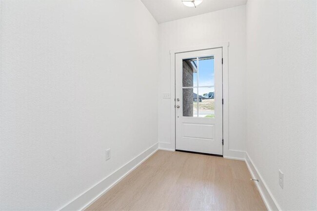 Foto del edificio - 7004 Orange Ave