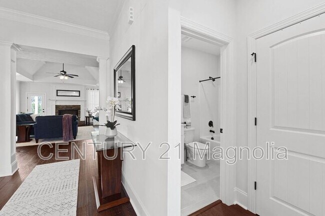 Building Photo - 263 Dublin Lp