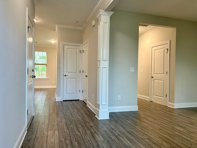 Foto del edificio - 3097 Lobella Dr