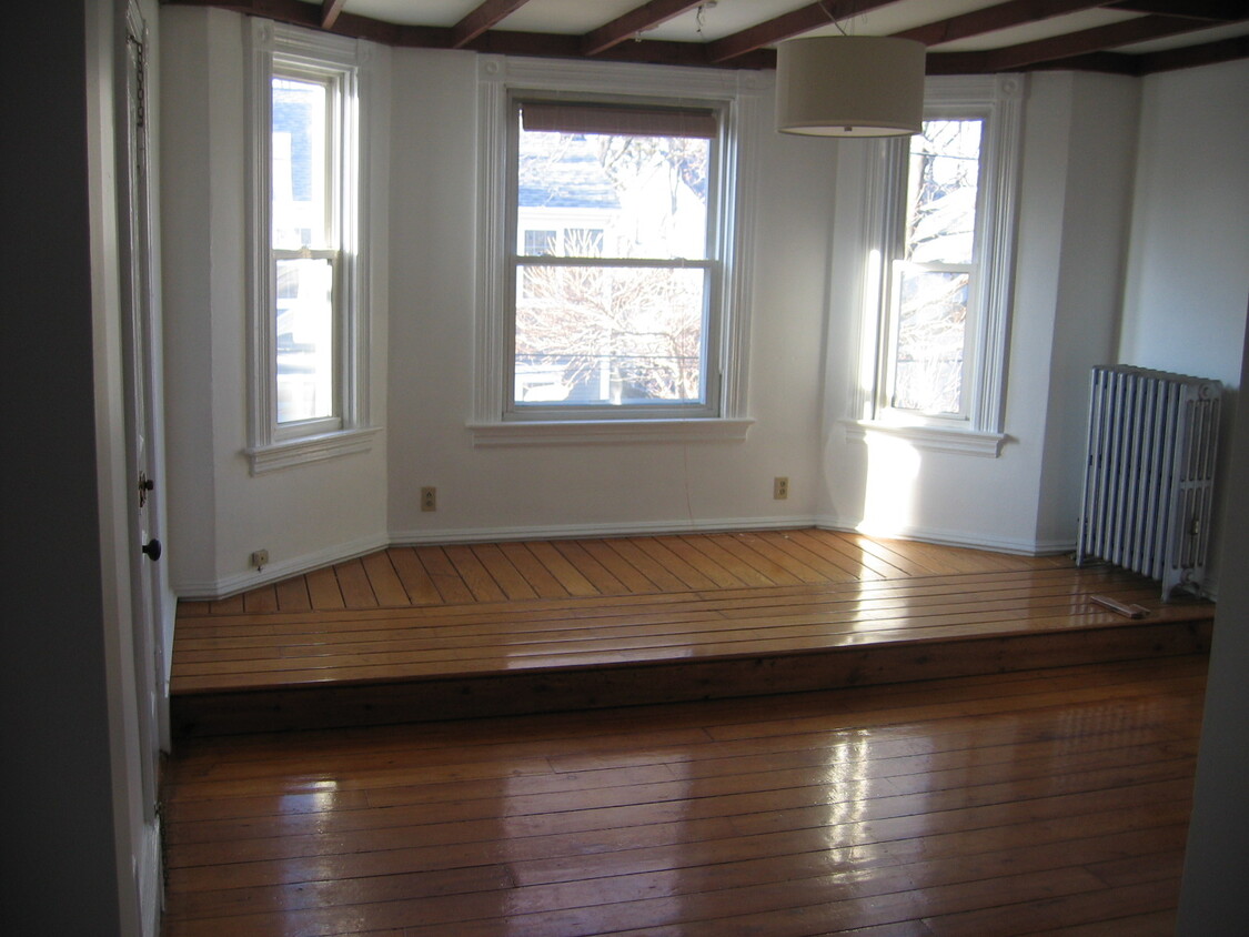 living room - 30 Tucker Ave
