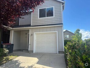 Building Photo - 7643 Coloma St