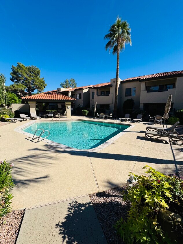 Foto principal - 7008 E Gold Dust Ave