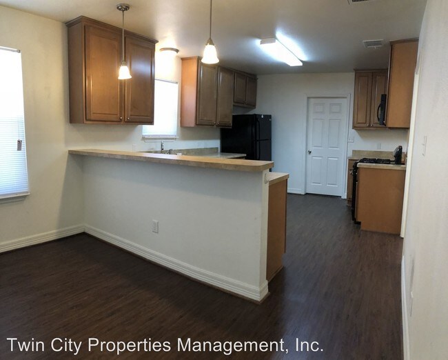 Building Photo - 2 br, 1 bath House - 1813 S. College Ave.
