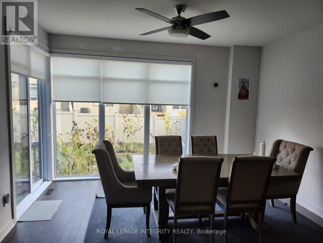 Building Photo - 532 Tenor Rdg