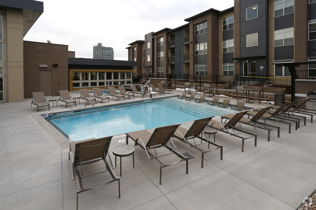Pearl Apartments Dtc