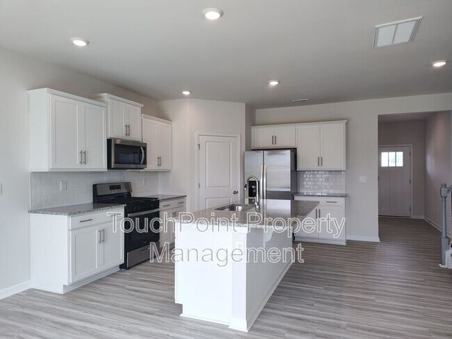 Building Photo - 529 Zermatt Ct