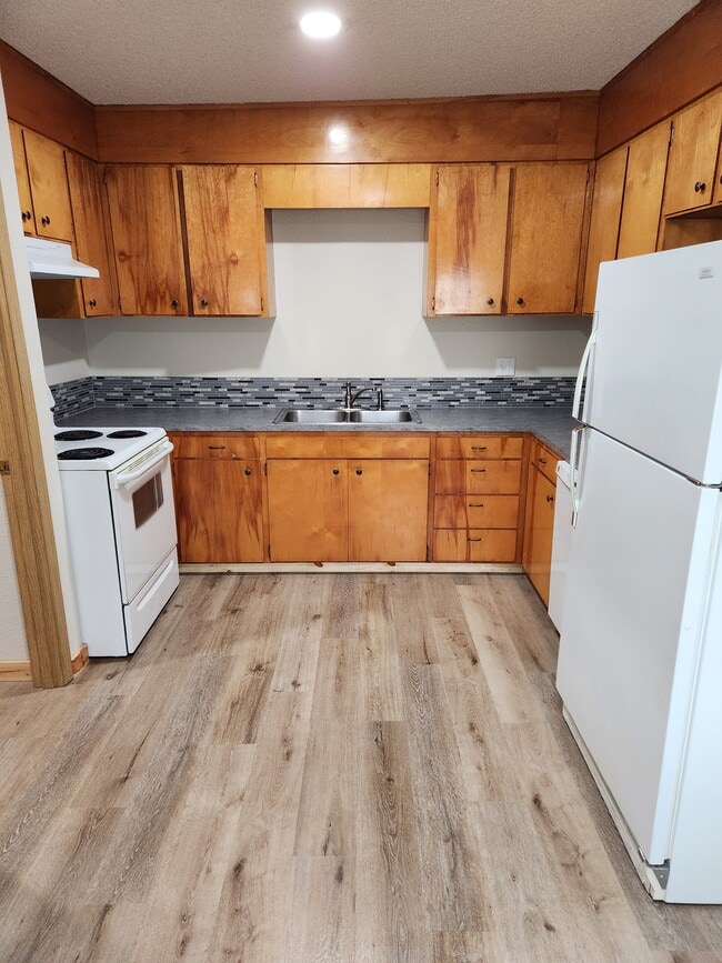 Building Photo - 13696 Gaffney Ln