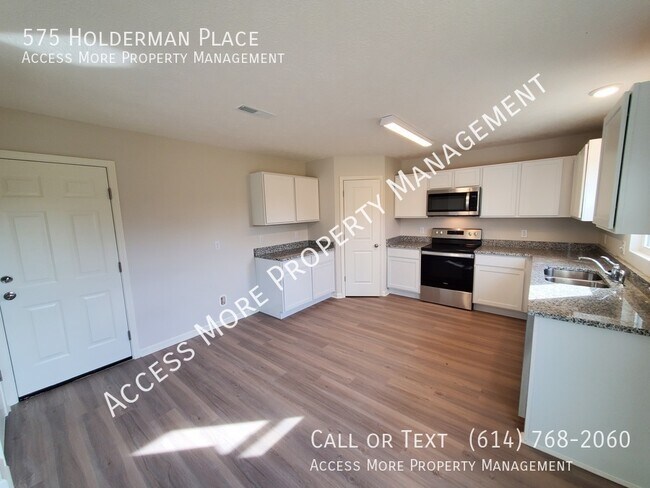 Foto del edificio - 575 Holderman Pl