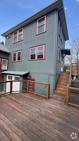 Building Photo - 113 Woodrow Ave
