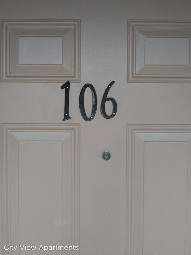Primary Photo - 2301 Hudson St