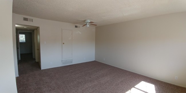 Building Photo - 2651 Furmint Way