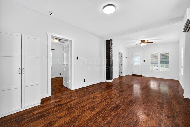 Foto del edificio - 1129 W Owings St