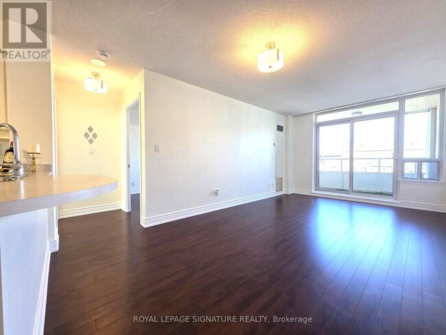 Building Photo - 8-1008 Rean Dr