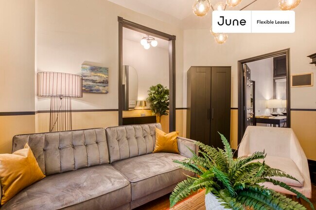 Foto del edificio - 735 Girard St NW