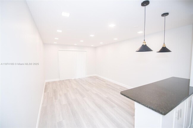 Building Photo - 2755 W Atlantic Ave