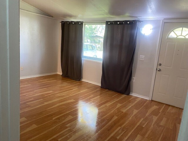 Foto del edificio - 1809 Baird St