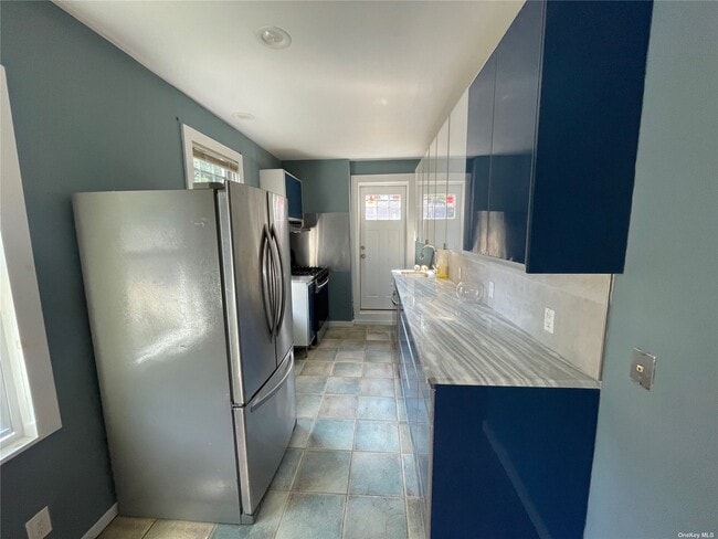 Building Photo - 5643 Mosholu Ave