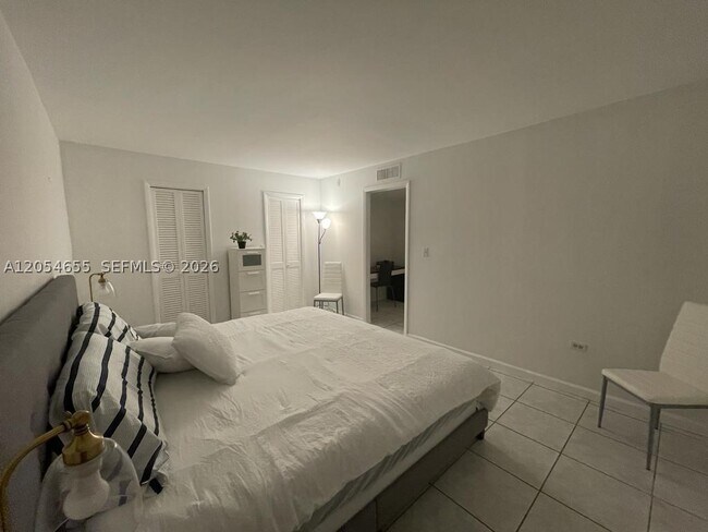 Foto del edificio - 401 Biscayne Blvd