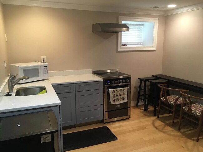 Foto del edificio - 4217 16th St NW