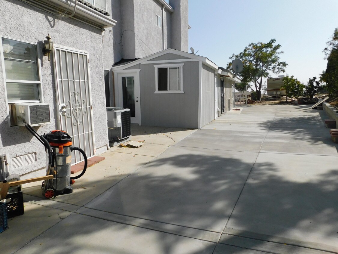 Foto principal - 1113 W Avenue P