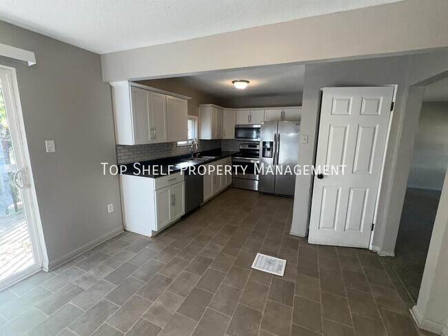 Foto del edificio - 7507 SW 12th St