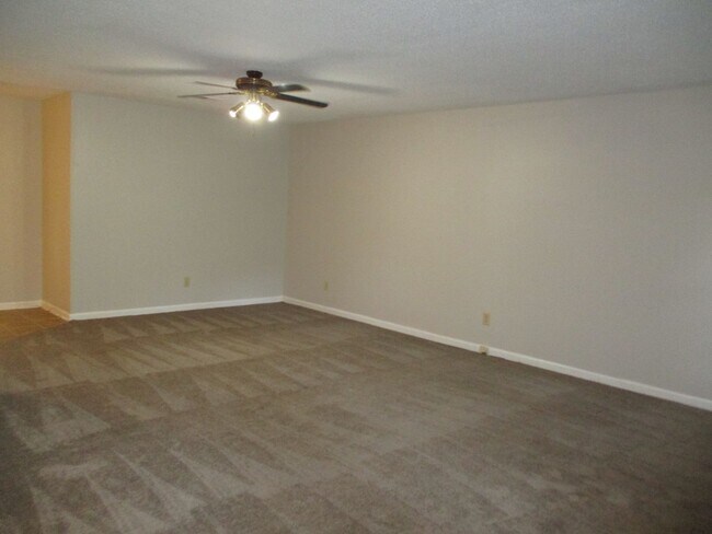 Foto del edificio - Beautifully Updated home in Hephzibah