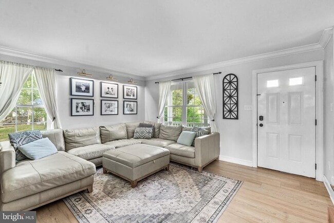 Foto del edificio - 1054 Kings Hwy