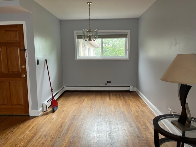 Dining Room - 6816 N Ridge Blvd