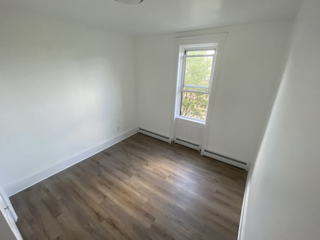 Bedroom 3 - 2413 New York Ave