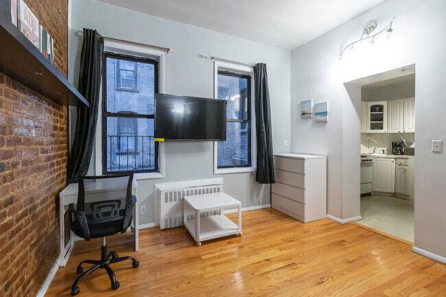Foto del edificio - 380 2nd Ave