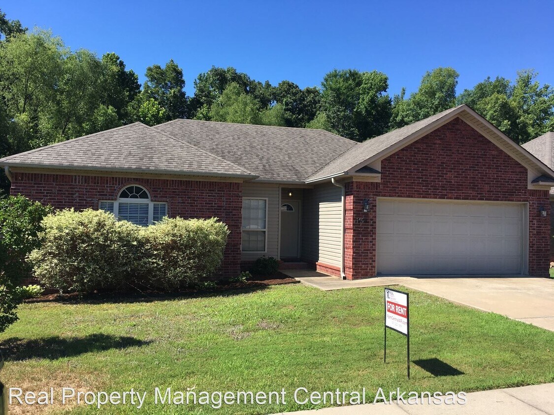 Primary Photo - 3 br, 2 bath House - 1628 White Oak Circle