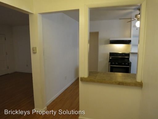 Building Photo - 1841 Madeira Dr NE