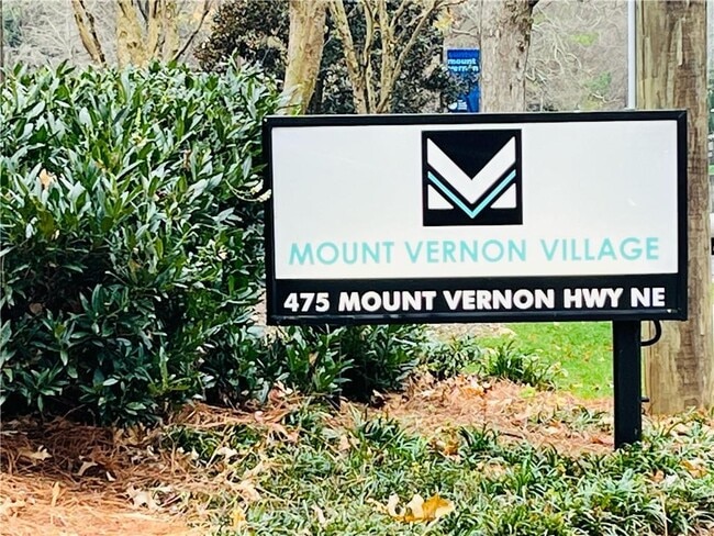 Building Photo - 475 Mount Vernon Hwy NE