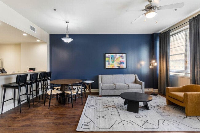 Foto del edificio - 925 Common St