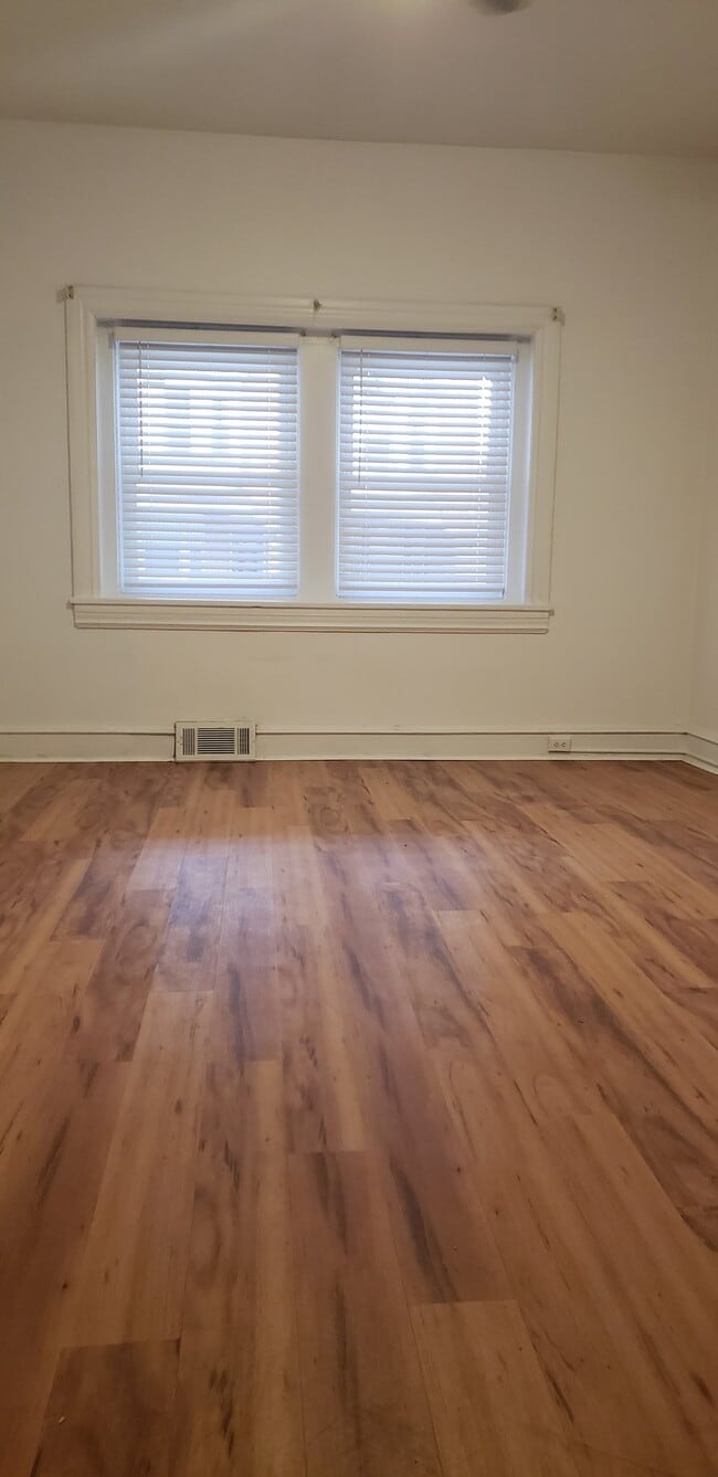 Photo - 234 S 44th St (Philadelphia, PA) Apartment