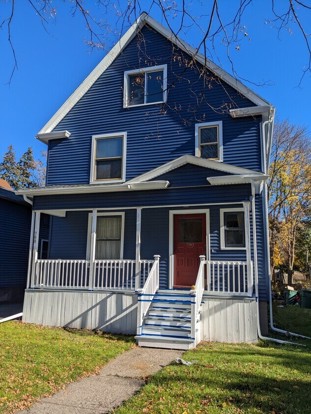 788 South Ave, Rochester, NY 14620 Apartments in Rochester, NY