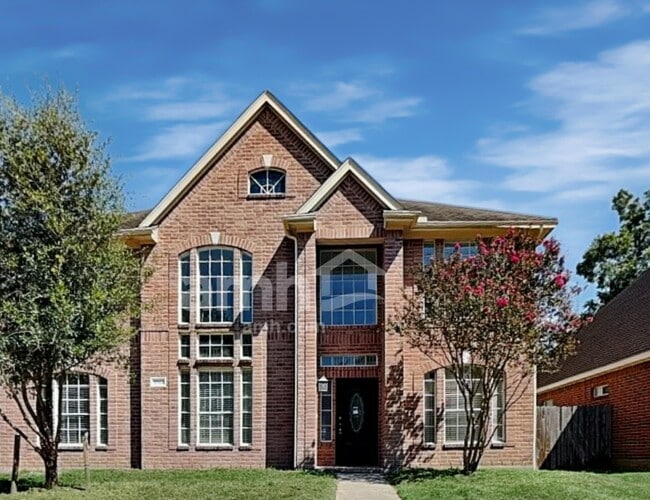 Building Photo - 17322 Pikes Peek Ct