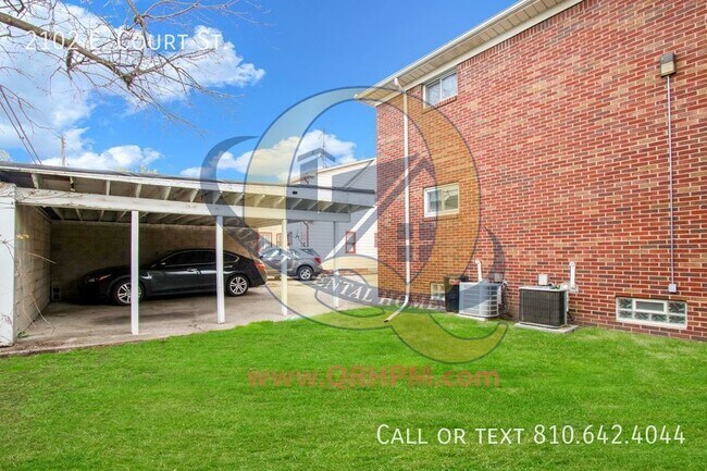 Building Photo - Spacious 2 Bedroom 1 Bath
