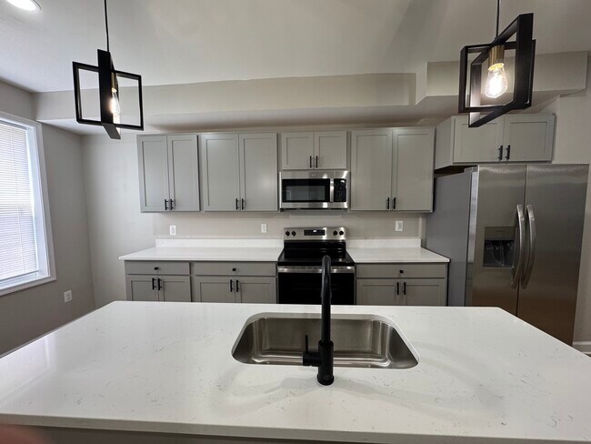 Foto del edificio - 2216 Whittier Ave
