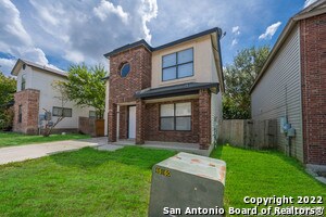 Building Photo - 8936 Kenton Briar