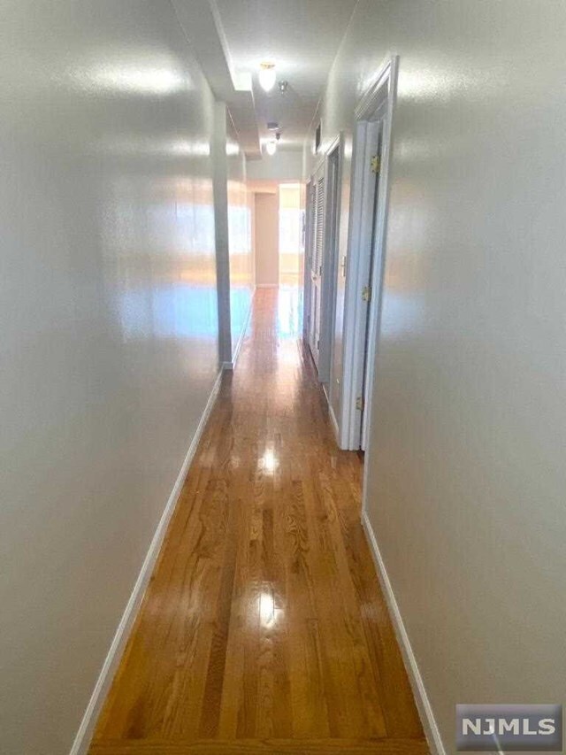 Foto del edificio - 339-345 Morris Ave