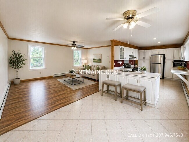 Foto del edificio - 2120 US-2