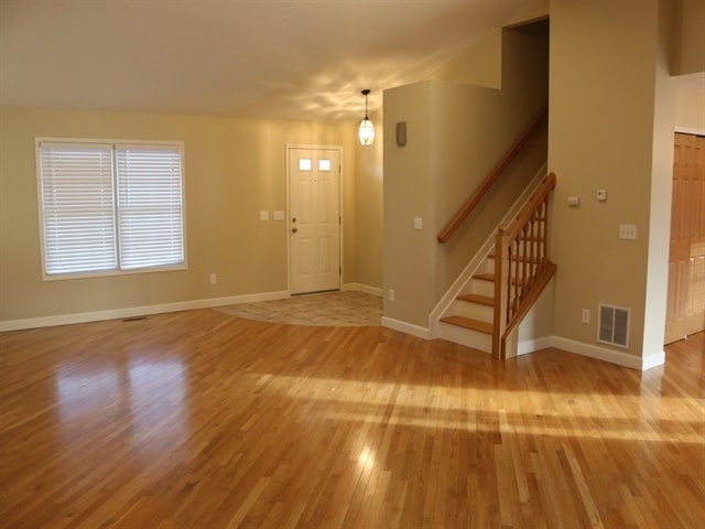 Building Photo - 429 Ruffin Dr