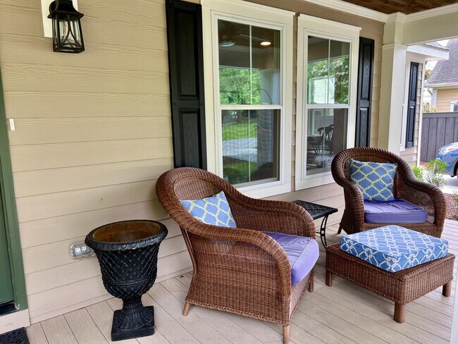 Foto del edificio - 140 Horry St SE