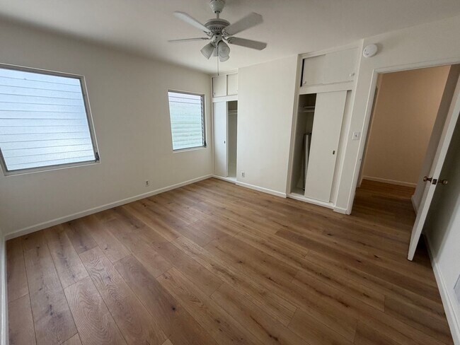 Foto del interior - 204 S Arnaz Drive Apts.