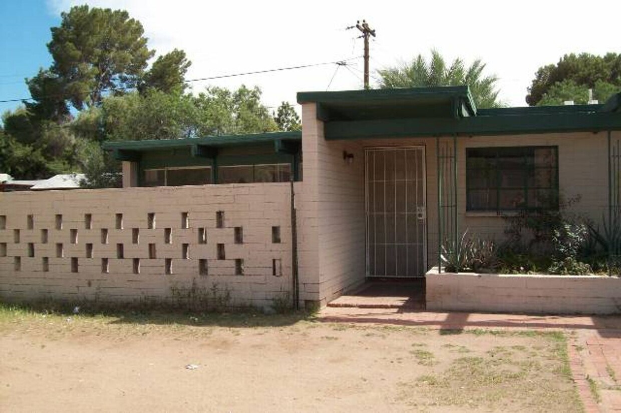 Primary Photo - Cozy 2 Bedroom Home in Central Tempe