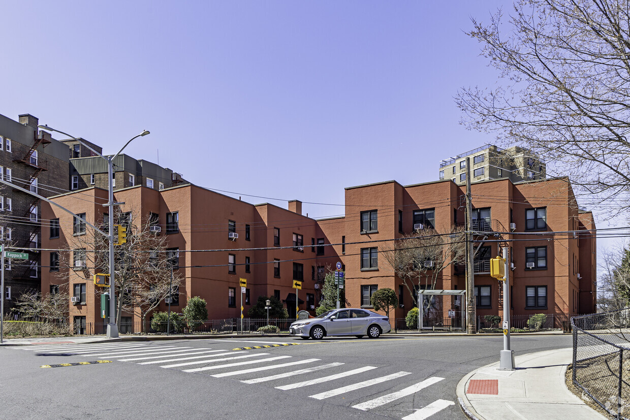 Foto principal - Carroll Gardens