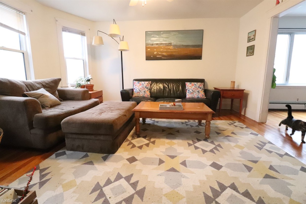 2 br, 1 bath - 63 Farragut Ave - 2 br, 1 bath  - 63 Farragut Ave