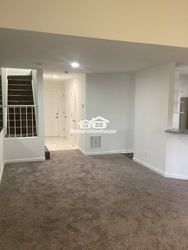 Building Photo - 3275 Long Iron Pl